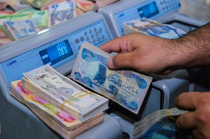 المباشرة بتوزيع رواتب المتقاعدين يوم غد الخميس