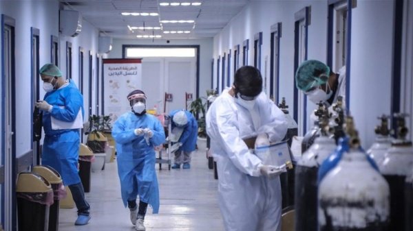 الصحة: الموجة الخامسة لكورونا بدأت بالانحسار ومدة الأعراض انخفضت إلى 5 أيام